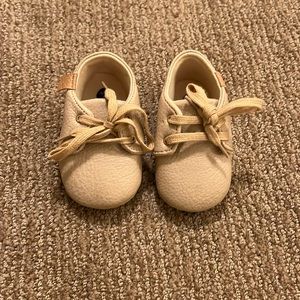 Baby Oxford shoes, size 6-12 months